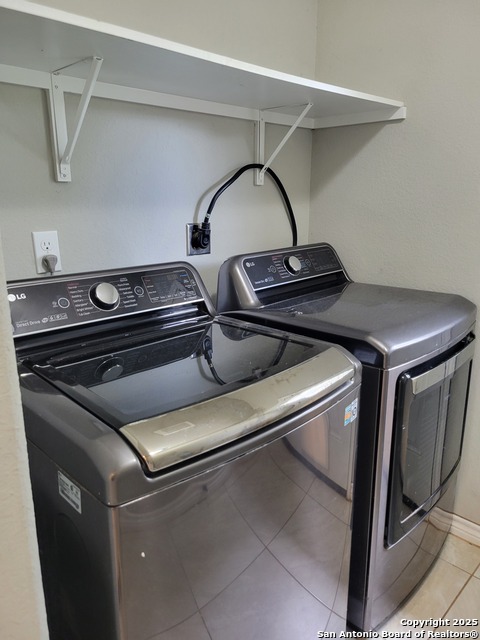 Image 7 of 19 For 1223 Green Hill