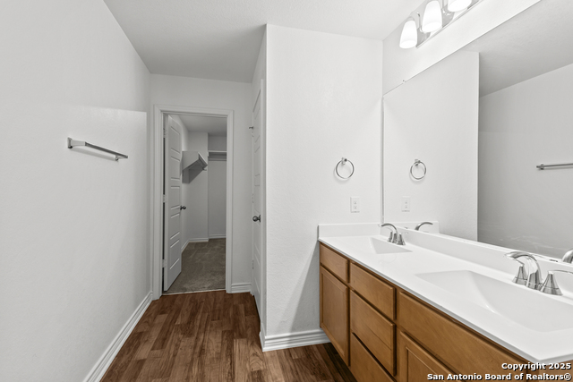 Image 22 of 32 For 1927 Overlook Knoll