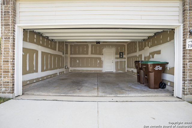 Image 29 of 32 For 1927 Overlook Knoll