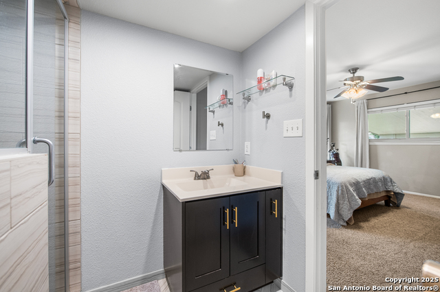 Image 19 of 40 For 6722 Lazyridge Dr