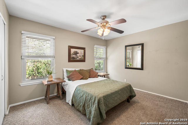 Image 23 of 40 For 6722 Lazyridge Dr