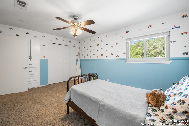 Image 27 of 40 For 6722 Lazyridge Dr