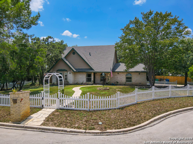 Image 34 of 40 For 6722 Lazyridge Dr