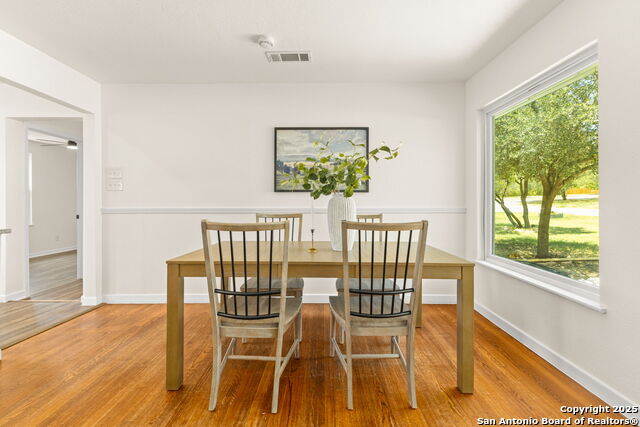 Image 9 of 32 For 626 Sutton  