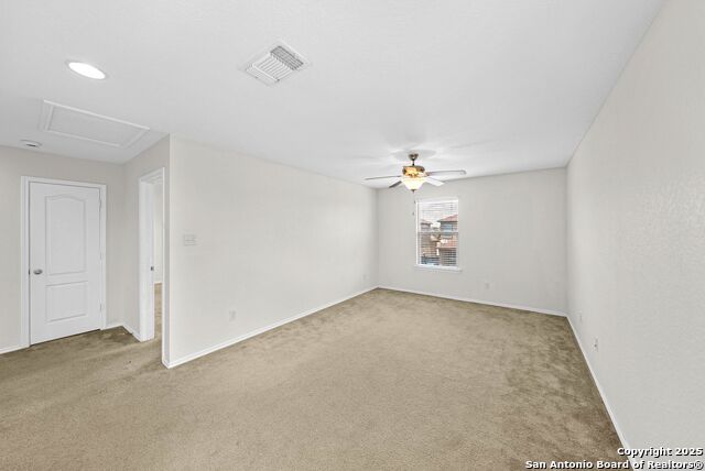 Listing photo id 17 for 4503 Stetson View