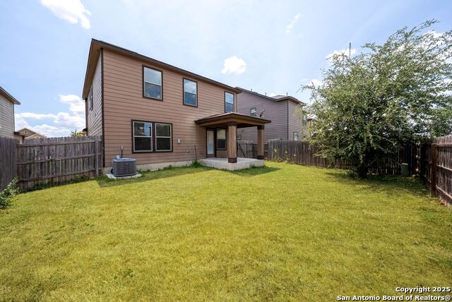 Listing photo id 32 for 4503 Stetson View