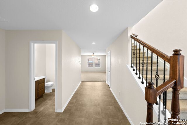 Listing photo id 3 for 4503 Stetson View
