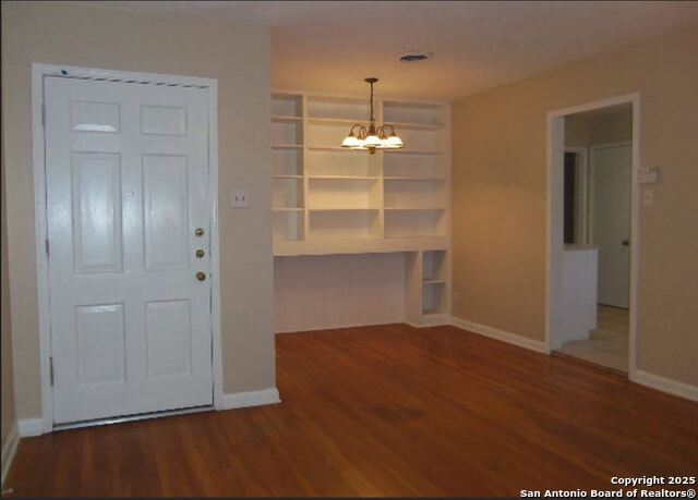 Image 4 of 25 For 413 Brees