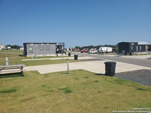 Image 4 of 13 For 5386 Ranch Road 1376 #142