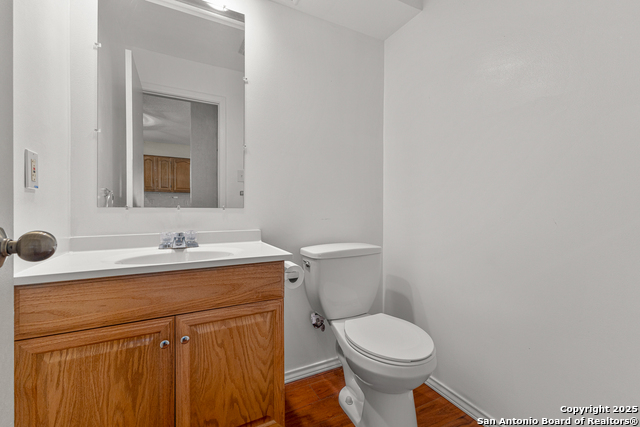 Listing photo id 13 for 195 Harville