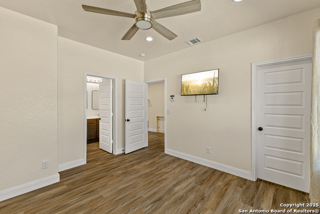 Listing photo id 16 for 195 Harville