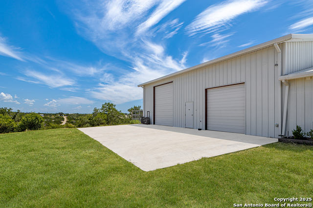 Listing photo id 25 for 195 Harville