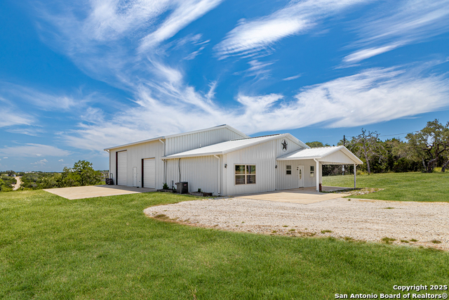 Listing photo id 1 for 195 Harville