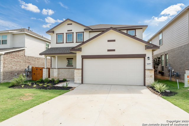 Listing photo id 0 for 1609 Ranch House
