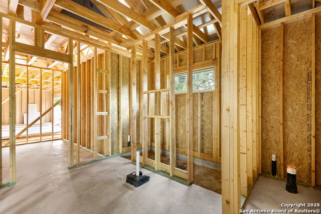 Image 14 of 36 For 429 Eider Cove