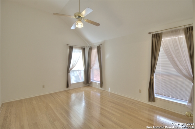 Image 7 of 13 For 9515 Black Thorn Ln