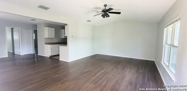 Image 2 of 18 For 1331 Bayou