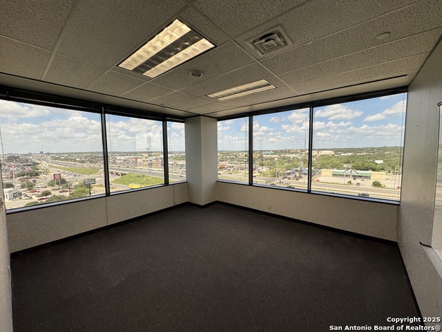Listing photo id 15 for 13750 San Pedro 810