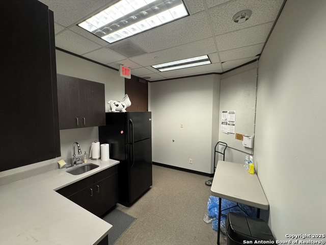 Listing photo id 21 for 13750 San Pedro 810