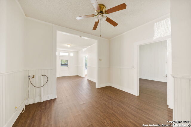 Image 15 of 22 For 114 Short St