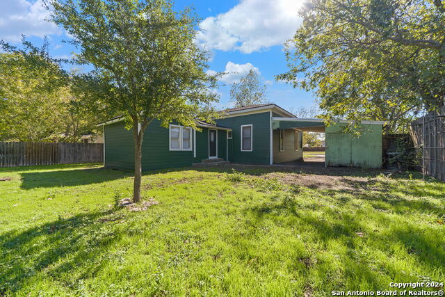 Image 19 of 22 For 114 Short St