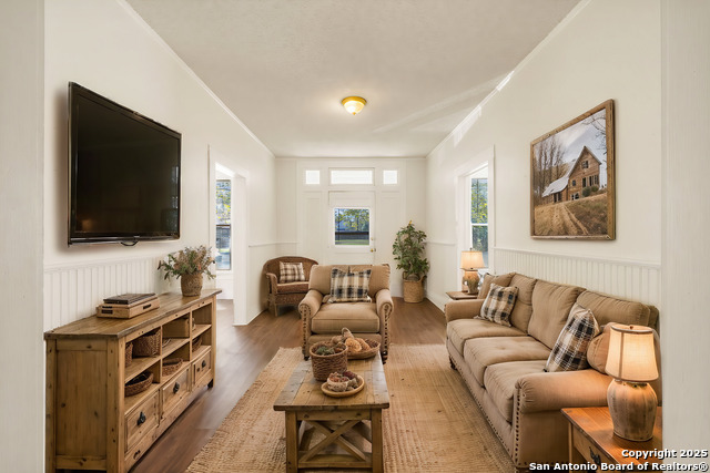 Image 5 of 22 For 114 Short St