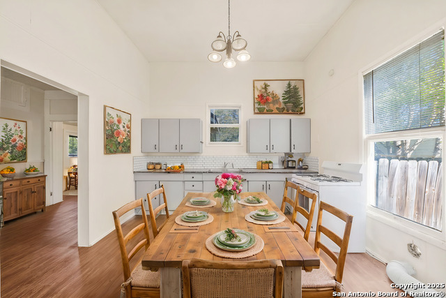 Image 7 of 22 For 114 Short St