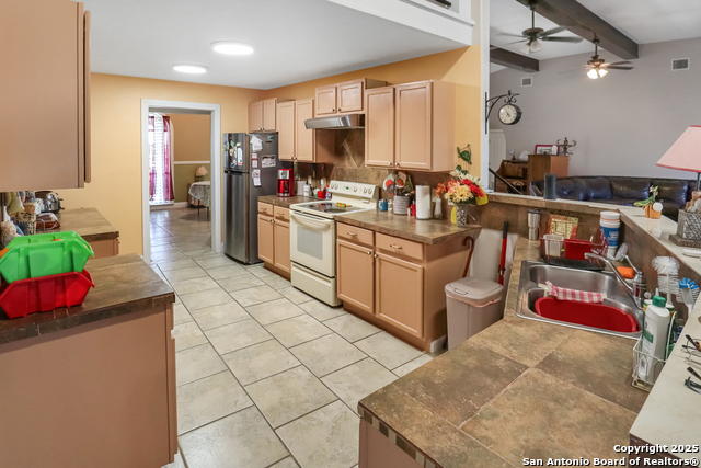 Image 7 of 46 For 2504 Schwab  