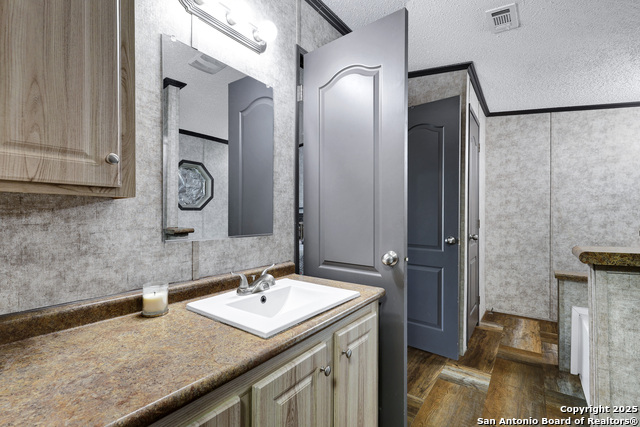 Image 17 of 31 For 146 Tejas Trail