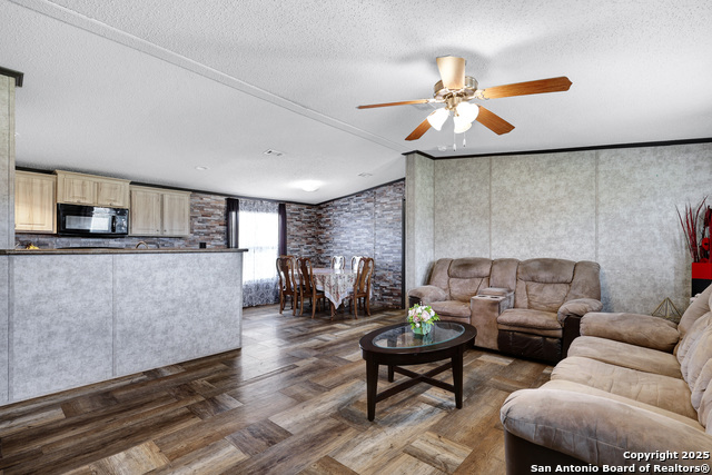 Image 4 of 31 For 146 Tejas Trail