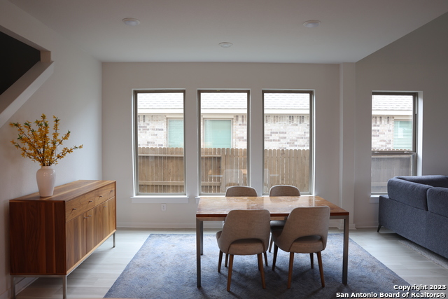 Image 11 of 33 For 8711 Bronc Dust