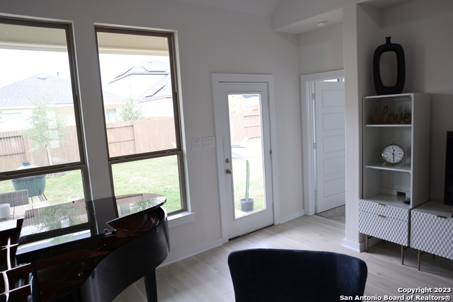 Image 14 of 33 For 8711 Bronc Dust