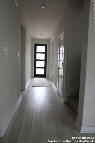 Image 6 of 33 For 8711 Bronc Dust