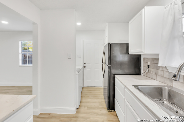 Image 11 of 24 For 622 Ansley  