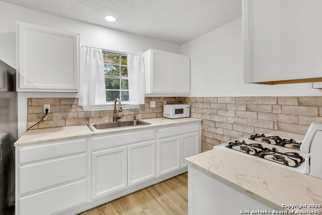 Image 7 of 24 For 622 Ansley  
