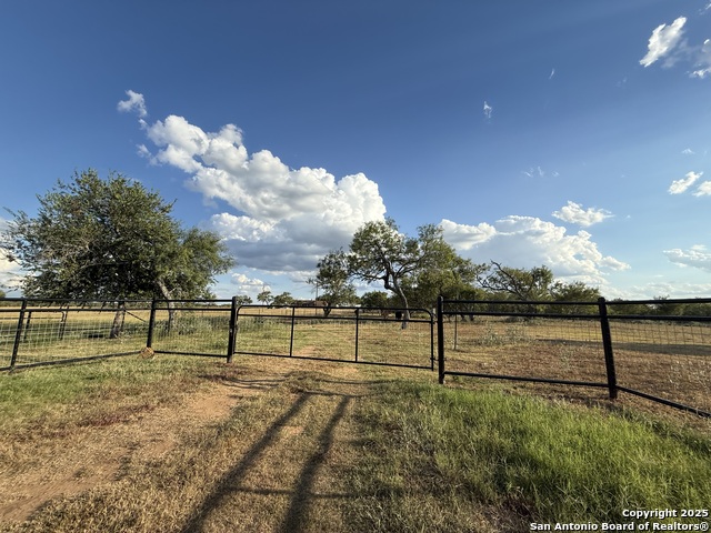 Details for 421 Zion Hill, Seguin, TX 78155