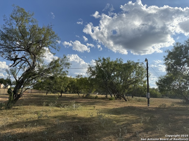 Listing photo id 5 for 421 Zion Hill