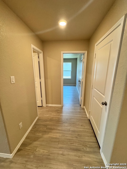 Image 15 of 36 For 8027 Chanting Bend