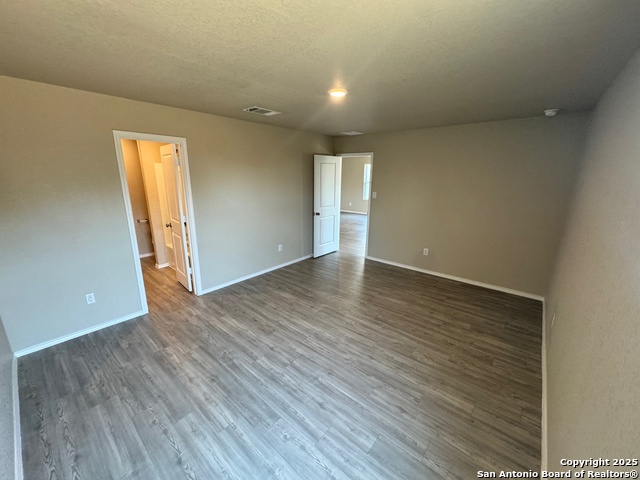 Image 26 of 36 For 8027 Chanting Bend