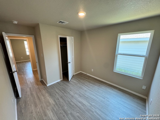 Image 8 of 36 For 8027 Chanting Bend