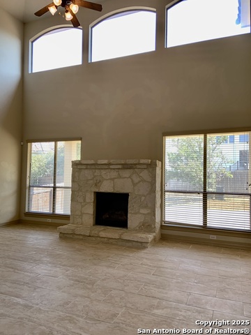 Image 37 of 41 For 1119 Via Belcanto