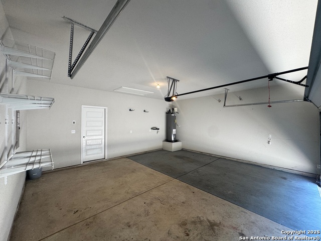 Image 17 of 27 For 9927 Rancho Real