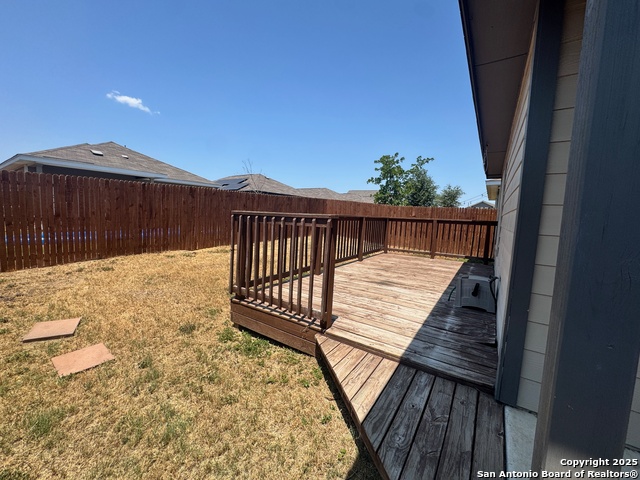 Image 19 of 27 For 9927 Rancho Real