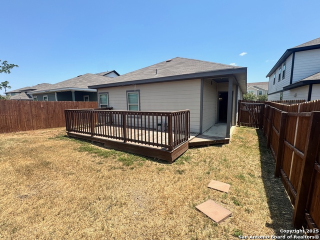 Image 21 of 27 For 9927 Rancho Real