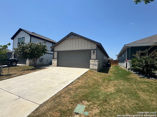 Image 3 of 27 For 9927 Rancho Real