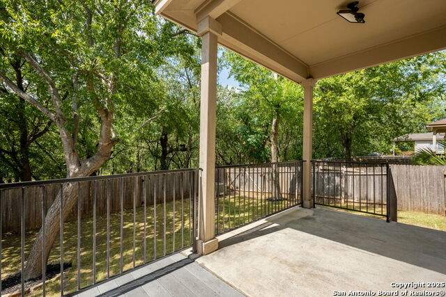 Listing photo id 27 for 9550 Nueces Canyon