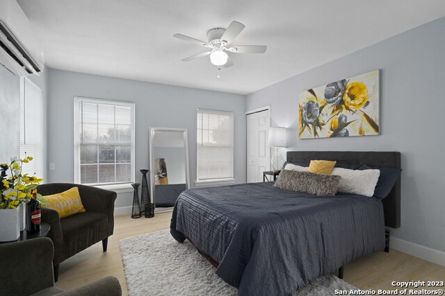 Image 13 of 30 For 333 Haggin St
