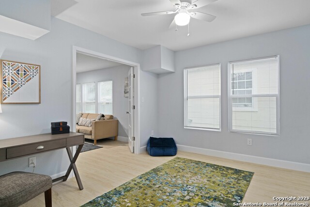 Image 18 of 30 For 333 Haggin St