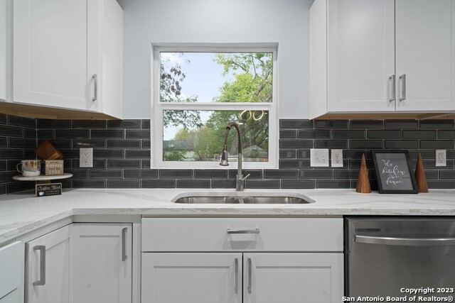 Image 9 of 30 For 333 Haggin St