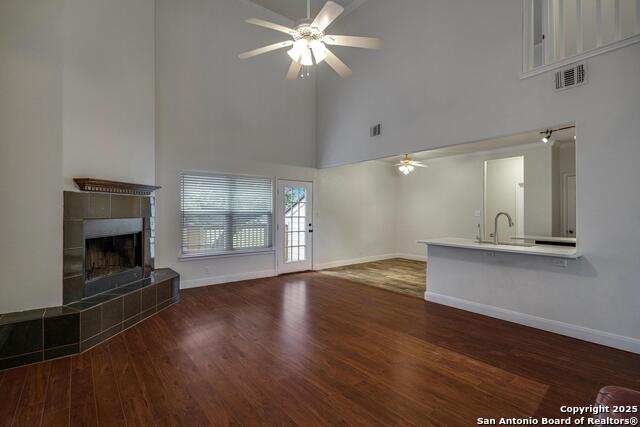 Image 8 of 33 For 15210 Fall Bluff